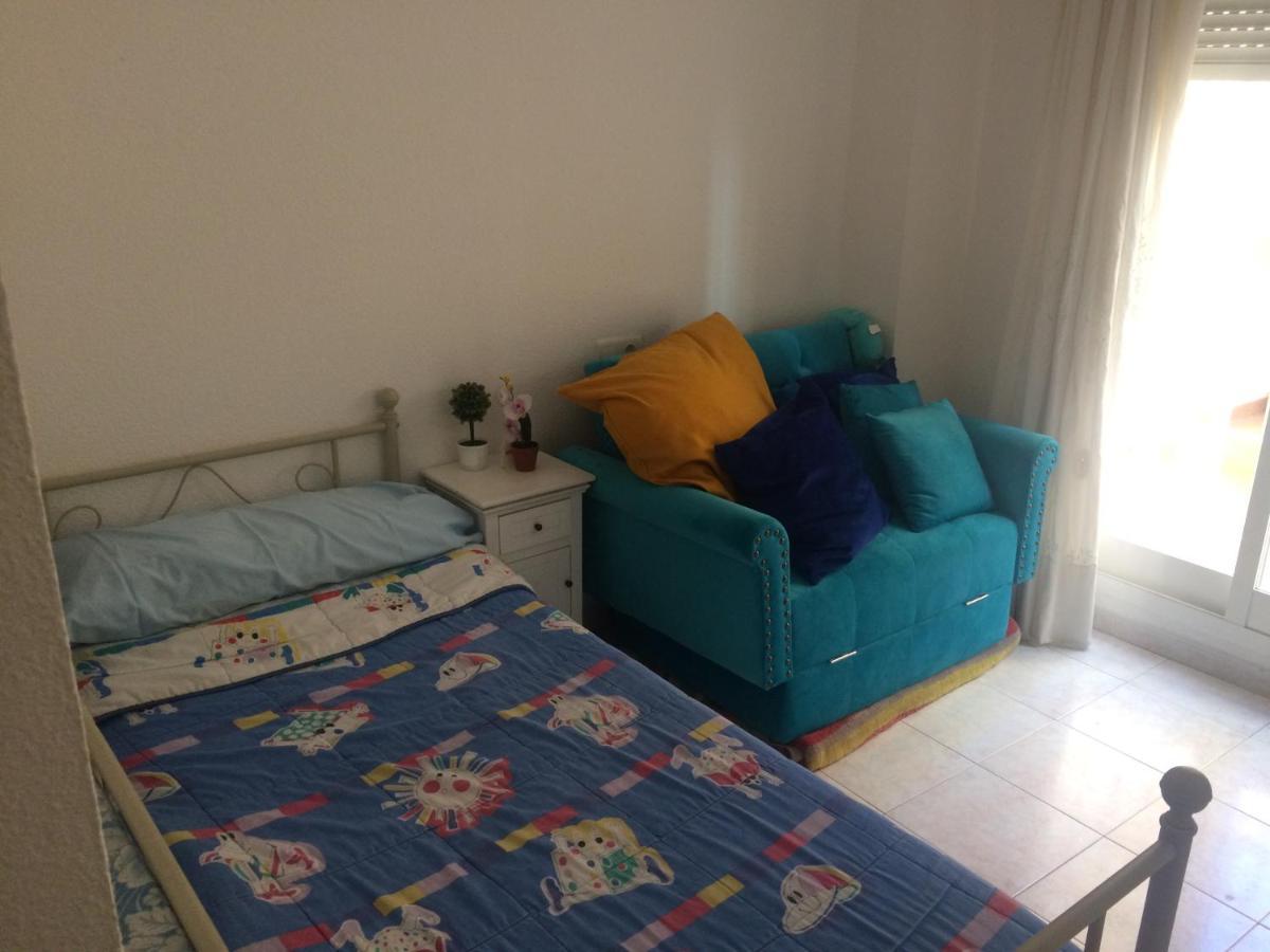 Malaga Habitacion En Apartamento Carlos Haya Appartement Buitenkant foto